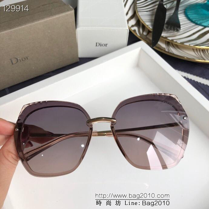 DIOR-迪奧 經典版型 偏光時尚高雅墨鏡 女士太陽鏡  lly1694